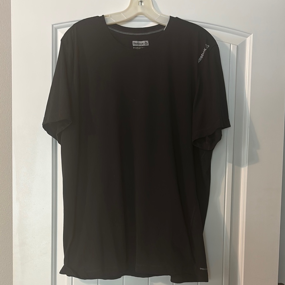 Reebok Black Short Sleeve Tee